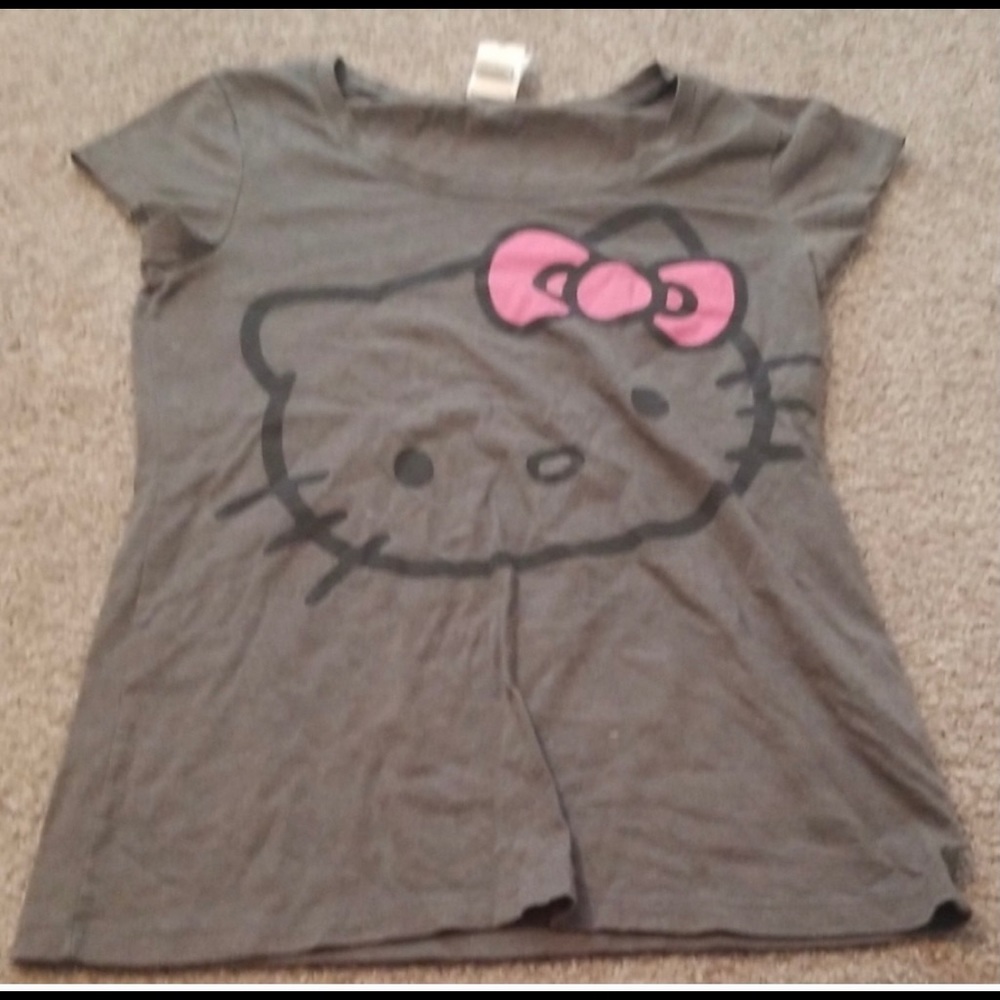 Hello kitty T shirt